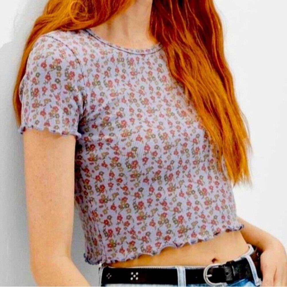 American Eagle Cropped Waffle Baby Tee in Blue Floral Size Small
